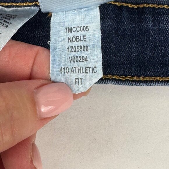 Lucky Brand 410 Athletic Fit Straight Medium Wash Denim Jeans Men's 36Wx30L EUC - Picture 11 of 12